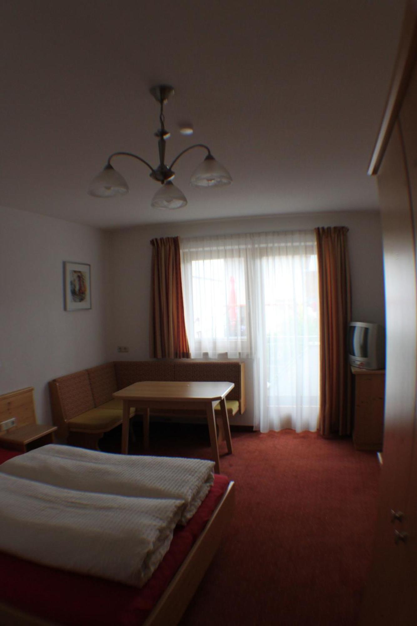 ホテル Haus Gerda フィス エクステリア 写真