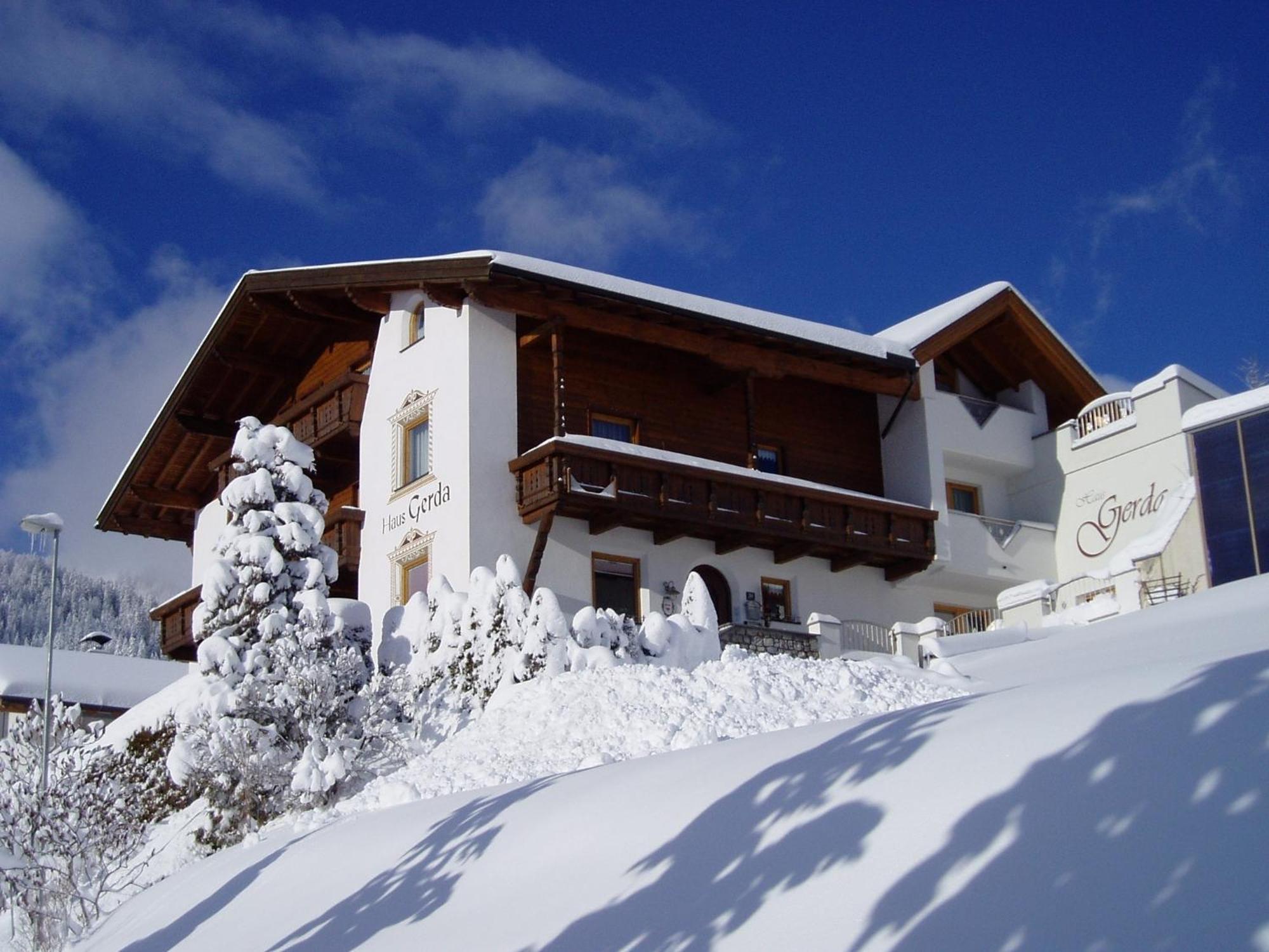 ホテル Haus Gerda フィス エクステリア 写真